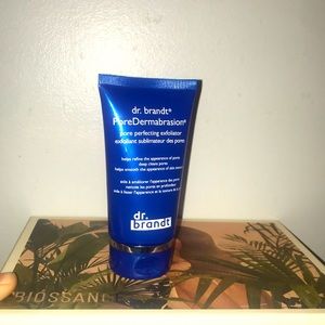 Dr Brandt PoreDermabrasion